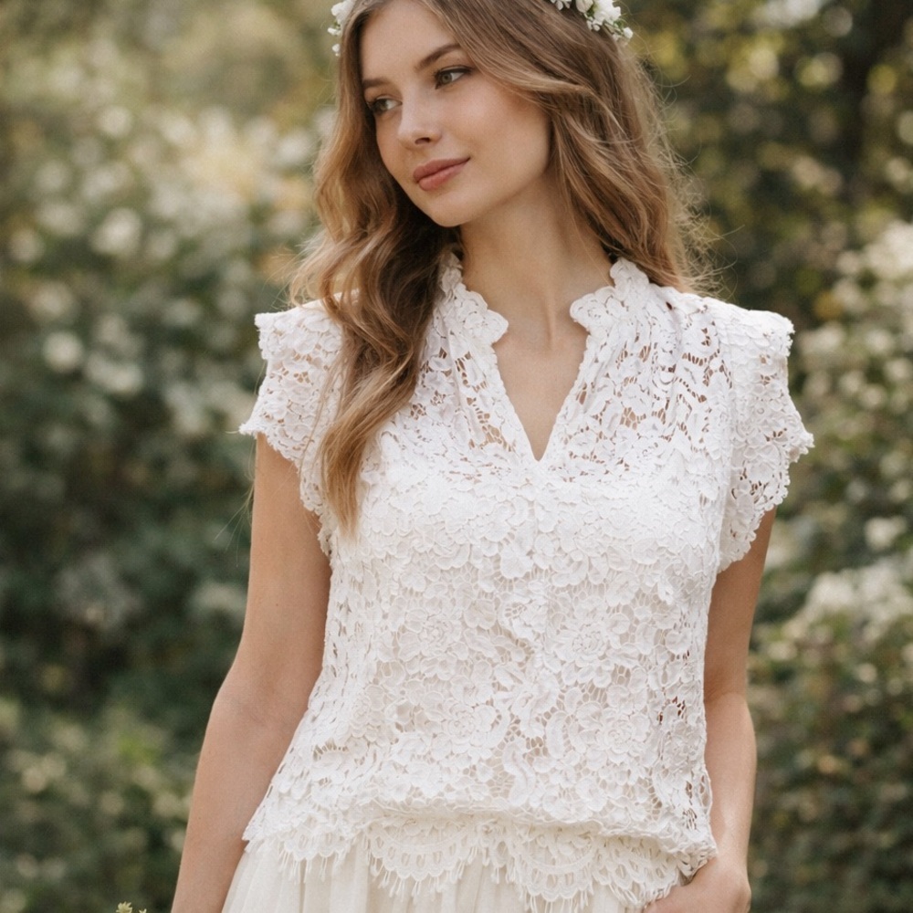 Catherine Malandrino White Lace Blouse XS NWT Romantic Feminine Chic Top